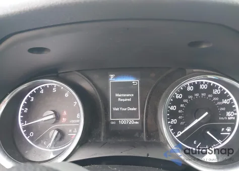 2019 Toyota Camry Le z USA, uszkodzony, nr VIN 4T1B11HKXKU821258